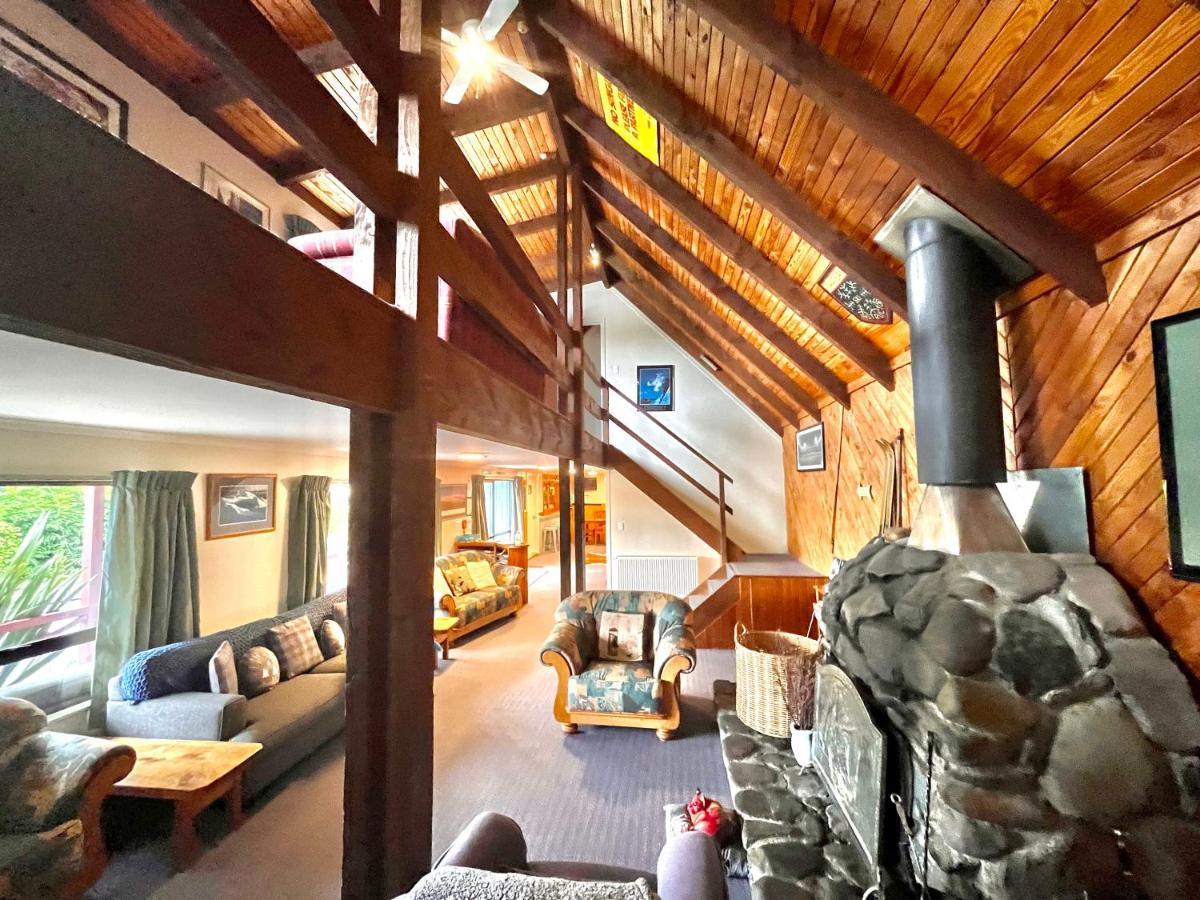Adventure Lodge And Motels And Tongariro Crossing Track Transport National Park Luaran gambar