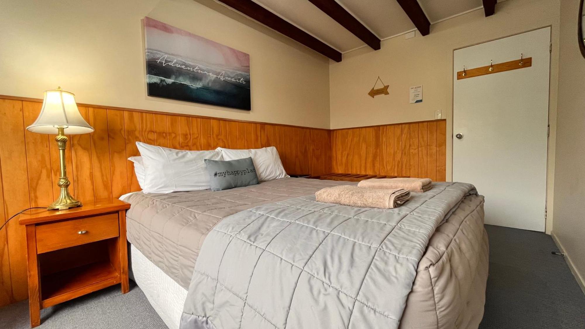 Adventure Lodge And Motels And Tongariro Crossing Track Transport National Park Luaran gambar