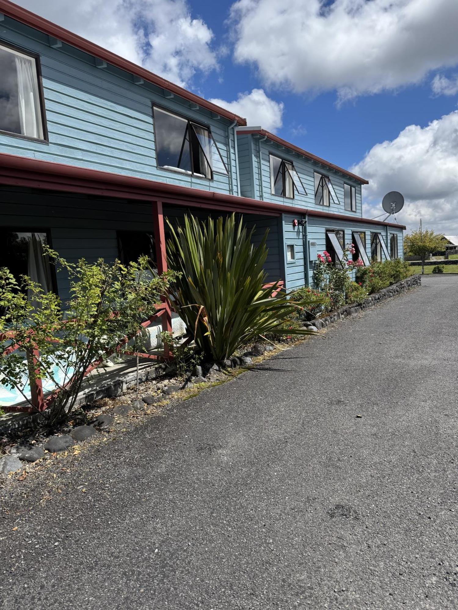 Adventure Lodge And Motels And Tongariro Crossing Track Transport National Park Luaran gambar