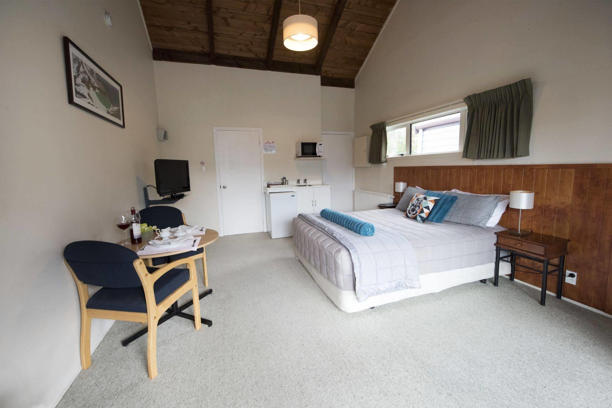 Adventure Lodge And Motels And Tongariro Crossing Track Transport National Park Luaran gambar