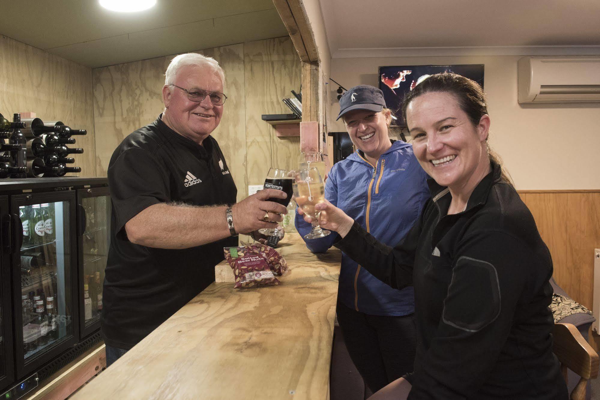 Adventure Lodge And Motels And Tongariro Crossing Track Transport National Park Luaran gambar
