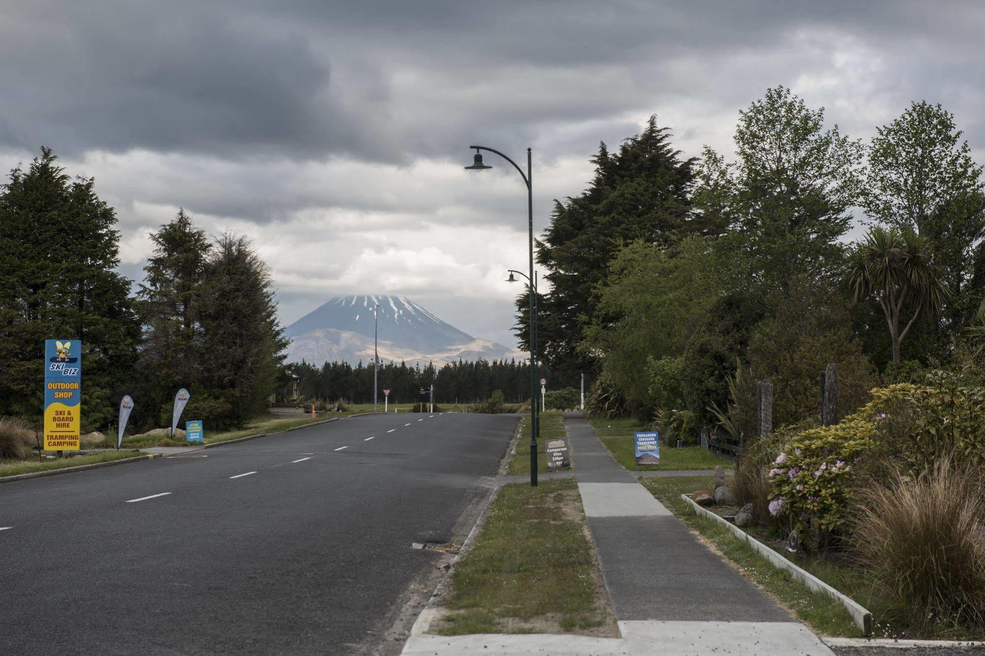Adventure Lodge And Motels And Tongariro Crossing Track Transport National Park Luaran gambar